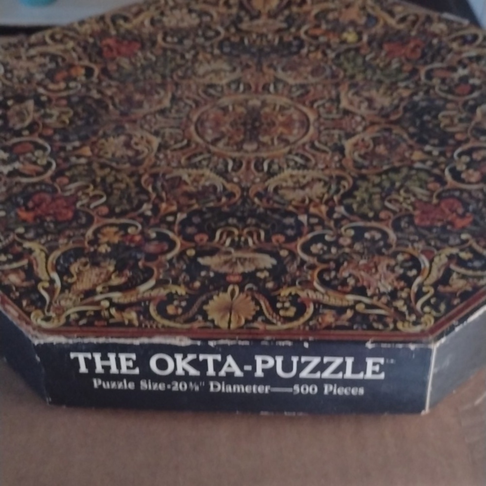 Springbok Octagonal Jigsaw Puzzle1967 - Picture 3 of 4